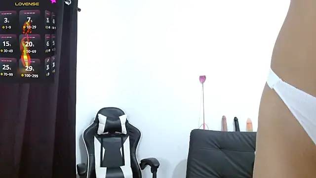 Kiara-Rider online show from March 19, 2025, 7:49 pm