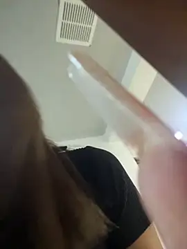 Nikol Rang   online show from March 21, 2025, 5:00 am