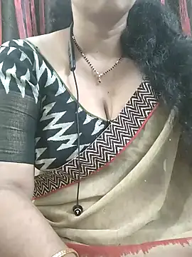 bhuvana555 online show from November 11, 2025, 5:13 pm