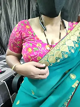 bhuvana555 online show from February 18, 2026, 5:20 pm