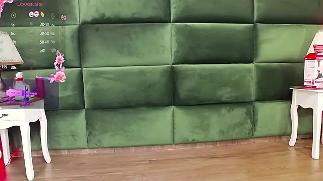 SelenSummer online show from October 2, 2025, 3:57 am