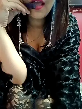 Snapshot of payal9038 chatting on December 20, 2024, 3:25 am payal9038 online show from December 20, 2024, 3:25 am