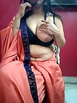 Snapshot of payal9038 chatting on February 20, 2025, 4:07 am payal9038 online show from February 20, 2025, 4:07 am