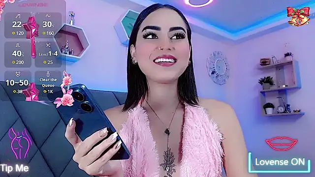 Snapshot of JessieAfrodita chatting on December 22, 2024, 4:17 am JessieAfrodita online show from December 22, 2024, 4:17 am