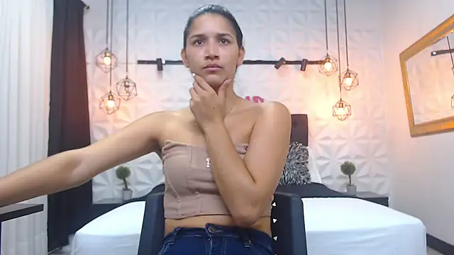 Alison Wiley online show from January 12, 2025, 11:28 am