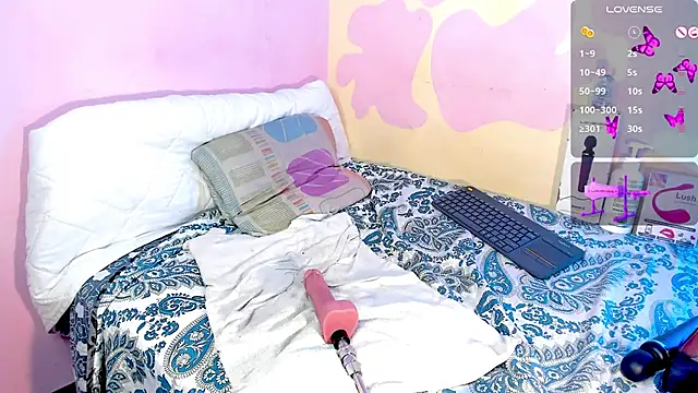 Snapshot of Crystal_channel1 chatting on March 7, 2025, 2:46 am Crystal channel1 online show from March 7, 2025, 2:46 am