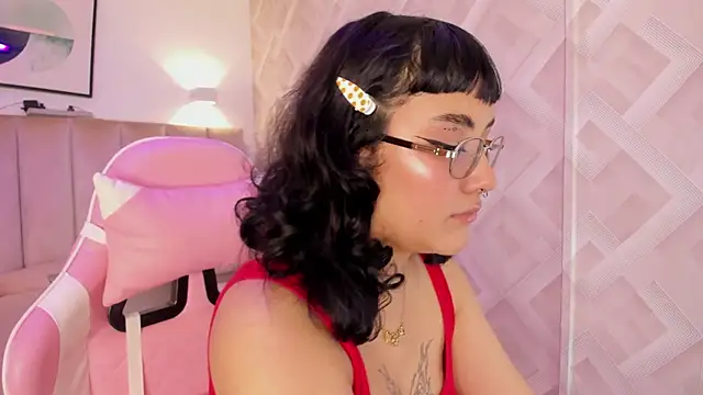 Haru Bonny online show from February 13, 2026, 8:05 pm