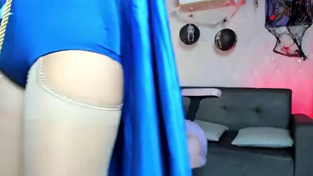 Alaia Love77 online show from October 30, 2025, 9:15 pm