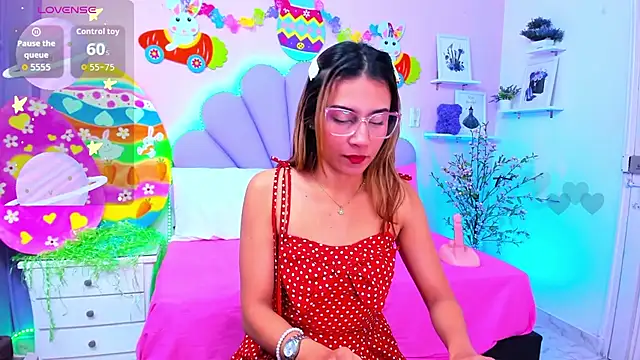 HannaPretthy online show from April 2, 2026, 11:30 am