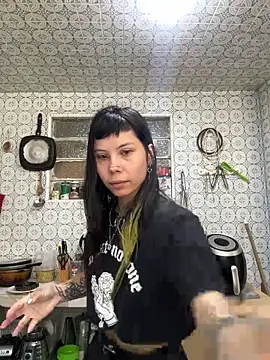 EemaHaruki online show from February 4, 2025, 5:01 pm