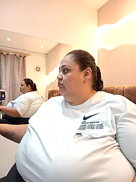 Alisson am online show from December 17, 2025, 11:16 am