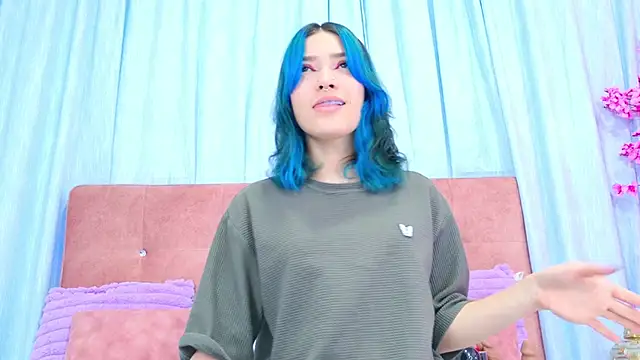 AlliciaKim online show from November 28, 2025, 7:16 pm