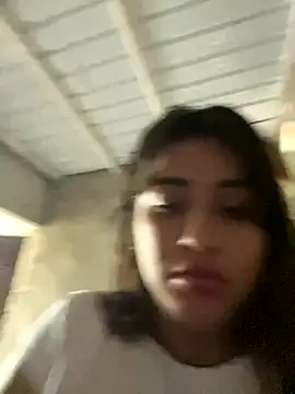 perlita05 online show from November 12, 2025, 3:45 pm