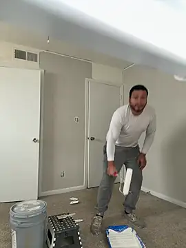 elamante03 online show from December 10, 2024, 3:22 pm