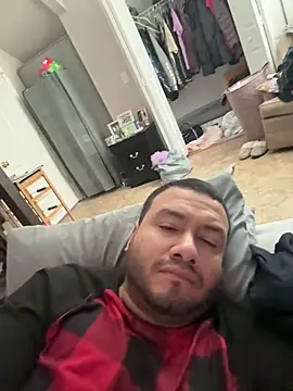 elamante03 online show from December 30, 2024, 3:13 pm