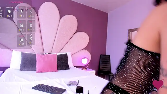 JulietaCheerr online show from January 25, 2025, 2:14 pm