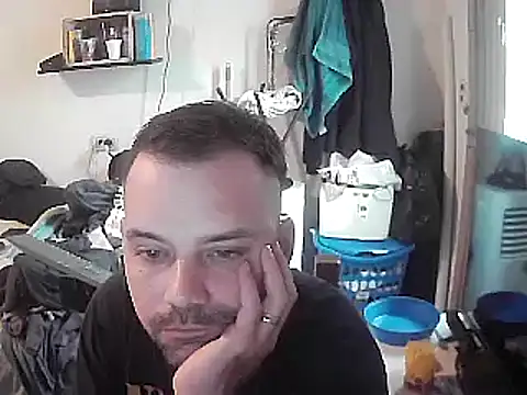 Snapshot of Lolosalvage83 chatting on January 5, 2025, 4:48 pm Lolosalvage83 online show from January 5, 2025, 4:48 pm