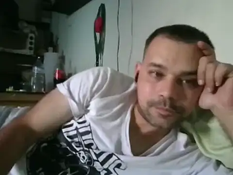 Snapshot of Lolosalvage83 chatting on January 12, 2025, 11:28 am Lolosalvage83 online show from January 12, 2025, 11:28 am