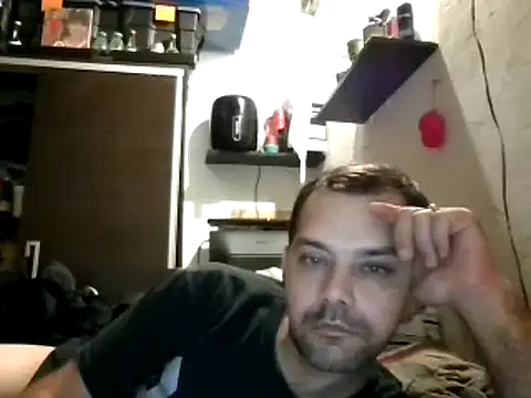 Snapshot of Lolosalvage83 chatting on March 8, 2025, 9:17 am Lolosalvage83 online show from March 8, 2025, 9:17 am