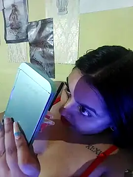 Snapshot of GoddessLorenaTheeSiren chatting on December 21, 2024, 8:21 pm GoddessLorenaTheeSiren online show from December 21, 2024, 8:21 pm