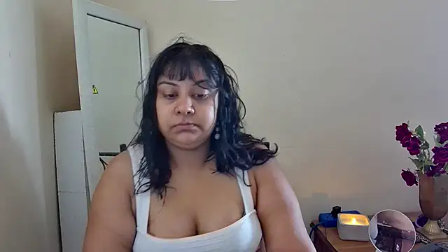 Snapshot of GoddessLorenaTheeSiren chatting on February 24, 2025, 10:04 am GoddessLorenaTheeSiren online show from February 24, 2025, 10:04 am