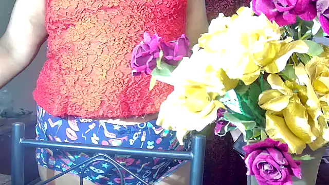 Snapshot of GoddessLorenaTheeSiren chatting on November 7, 2025, 1:00 pm GoddessLorenaTheeSiren online show from November 7, 2025, 1:00 pm