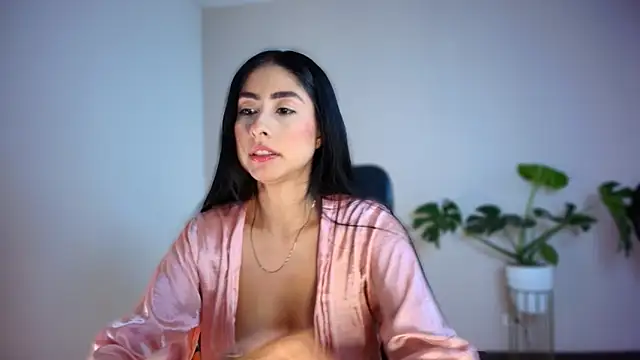 auroracaruso11 online show from February 23, 2026, 5:54 pm