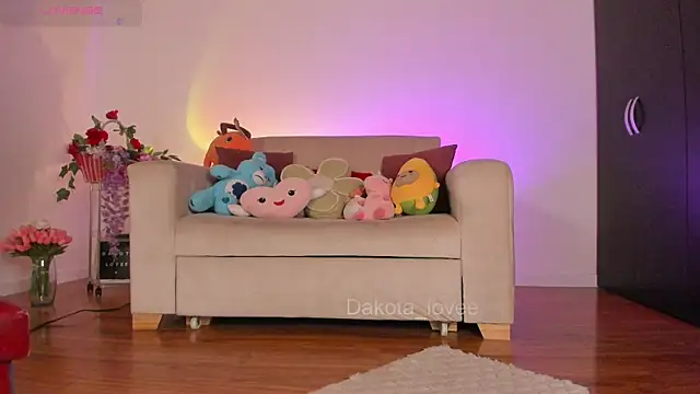 Snapshot of DAKOTA_LOVEE chatting on September 12, 2025, 6:13 am DAKOTA LOVEE online show from September 12, 2025, 6:13 am