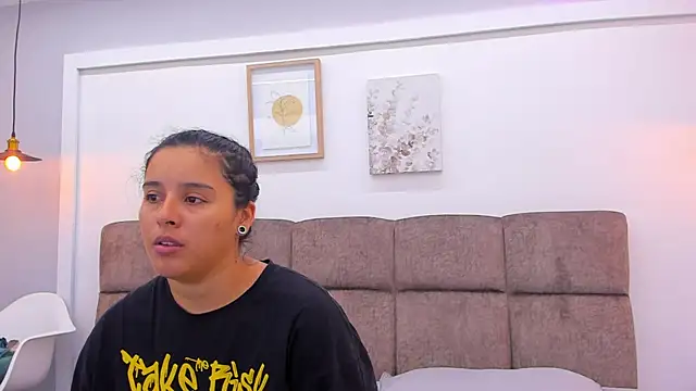 Dilan y Mia online show from January 29, 2025, 1:07 pm