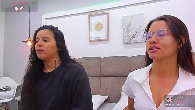 Dilan y Mia online show from February 13, 2025, 3:24 pm