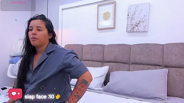 Dilan y Mia online show from March 19, 2025, 1:18 pm