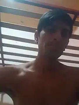 Snapshot of davicitos chatting on March 2, 2025, 8:27 am davicitos online show from March 2, 2025, 8:27 am