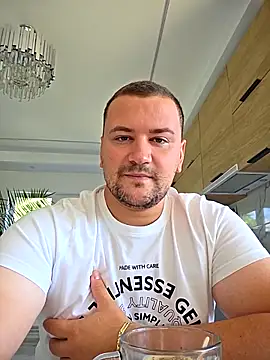 KarlosCarutox online show from September 14, 2025, 10:25 am