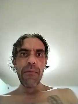 Sexoardiente69 online show from June 17, 2026, 2:40 pm