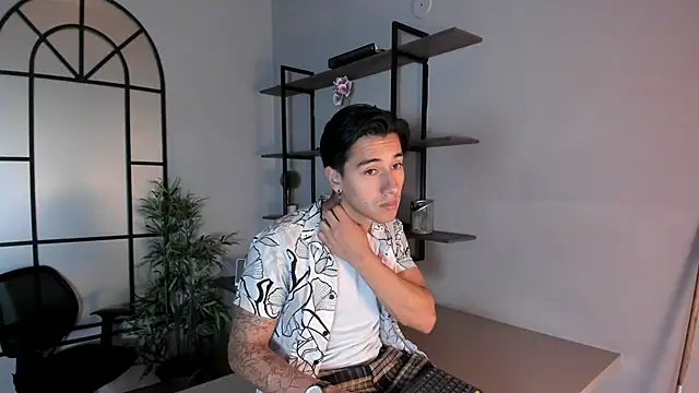 Andy Joy  online show from November 26, 2025, 11:44 am