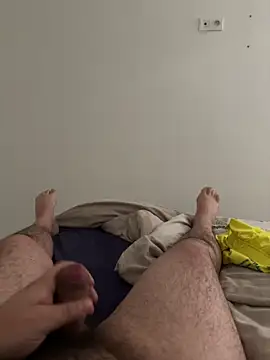 Snapshot of junior49280 chatting on October 12, 2025, 11:31 am junior49280 online show from October 12, 2025, 11:31 am