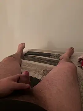 Snapshot of junior49280 chatting on October 29, 2025, 6:31 pm junior49280 online show from October 29, 2025, 6:31 pm