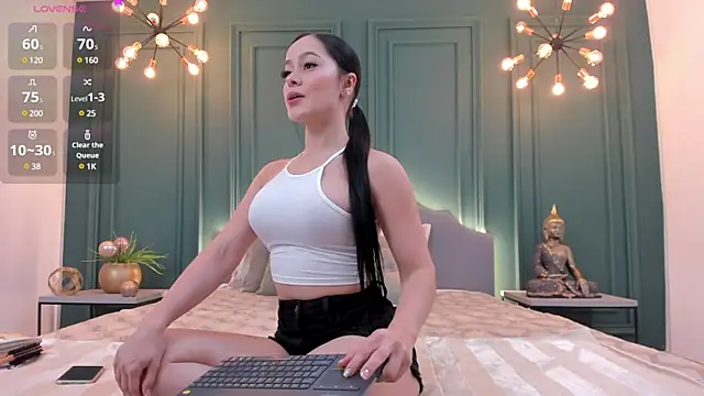 Snapshot of rubyhill_2711 chatting on December 11, 2024, 11:21 pm rubyhill 2711 online show from December 11, 2024, 11:21 pm