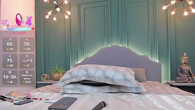 Snapshot of rubyhill_2711 chatting on March 1, 2025, 2:04 am rubyhill 2711 online show from March 1, 2025, 2:04 am