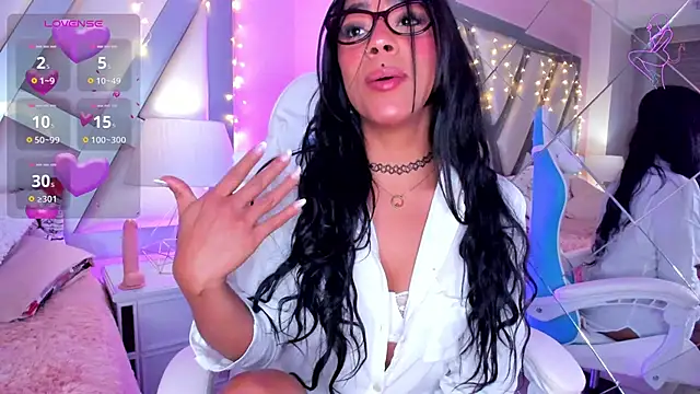 Amber villalobos  online show from January 25, 2025, 9:57 am