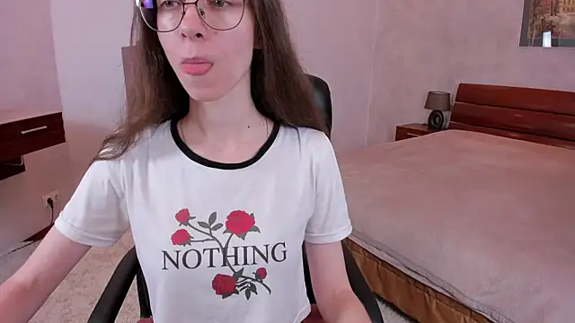 Pantyhose Mila online show from October 5, 2025, 7:12 pm