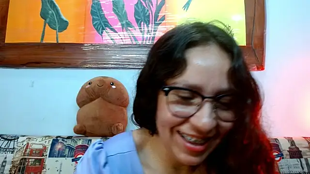 naihroby online show from September 24, 2025, 9:40 pm