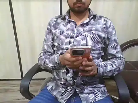 Ishan003 online show from February 15, 2025, 9:05 am