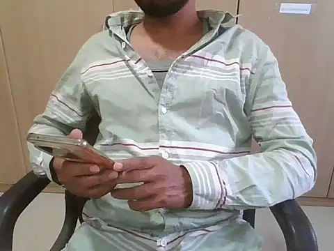 Ishan003 online show from March 14, 2025, 10:39 am