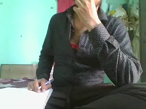 Ishan003 online show from October 27, 2025, 4:49 am