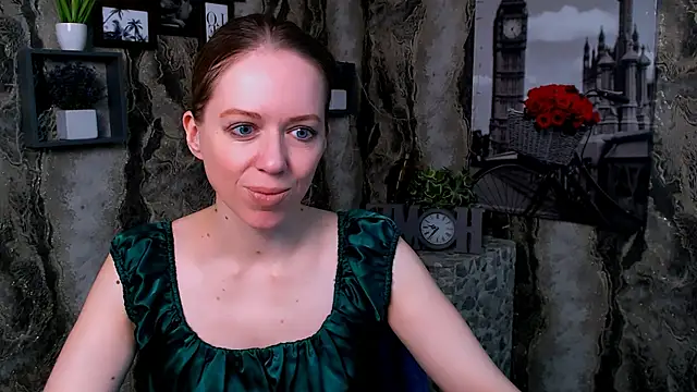 GloriaSi  online show from March 25, 2026, 5:57 am