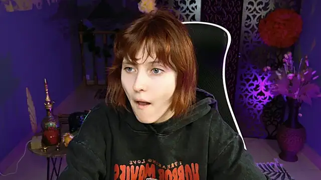 LolaAsmus online show from March 19, 2025, 1:07 pm