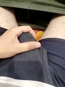 aks081 online show from February 4, 2026, 4:57 pm