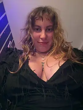 Yanacool007 online show from February 17, 2025, 7:42 pm