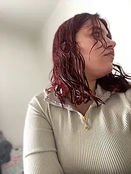 Niki Monroe online show from December 28, 2024, 3:04 pm